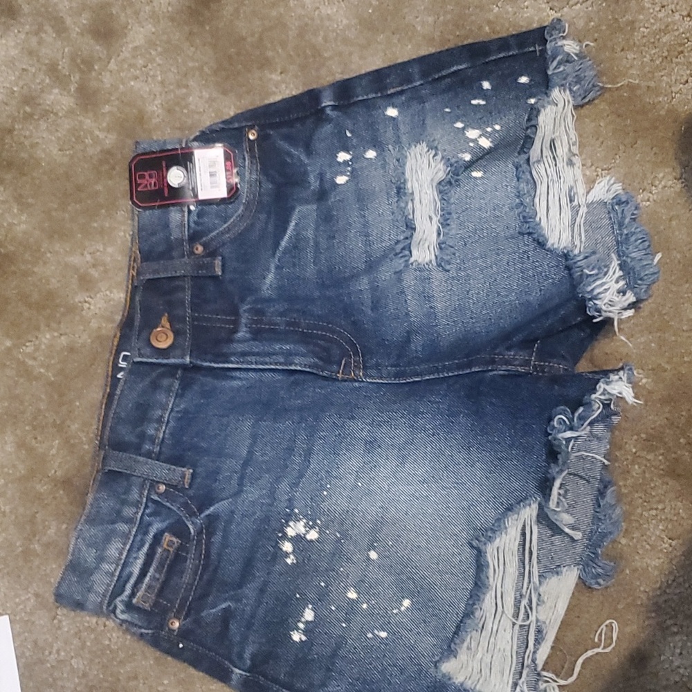 No Boundaries high rise shorts sz 1